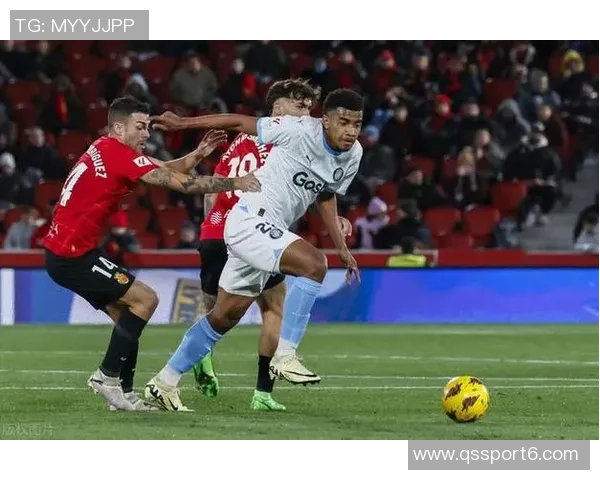 德布尔戈斯执法赫罗纳对皇马后紧接着执法巴萨对马竞引发热议 德布尔戈斯执法赫罗纳对皇马后紧接着执法巴萨对马竞引发热议