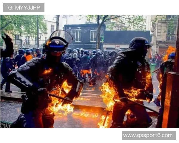 法国庆祝阿尔及利亚晋级引发骚乱巴黎政府紧急发出安全警告