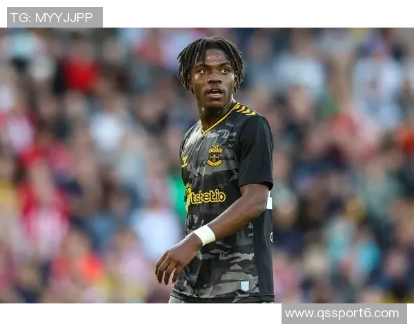 南安普顿以2226万购入18岁拉维亚现以6210万高价出售给切尔西