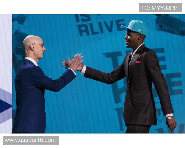 布兰登米勒全能表现12投7中贡献21分11篮板7助攻正负值最高15助球队获胜 布兰登米勒全能表现12投7中贡献21分11篮板7助攻正负值最高15助球队获胜