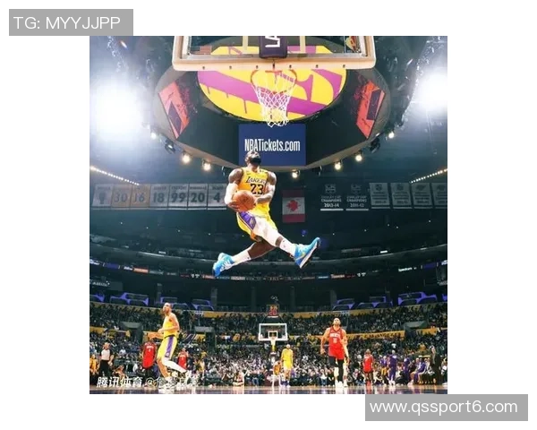 夸梅质疑詹姆斯年龄问题为何仍能完成隔人扣篮的表现 夸梅质疑詹姆斯年龄问题为何仍能完成隔人扣篮的表现