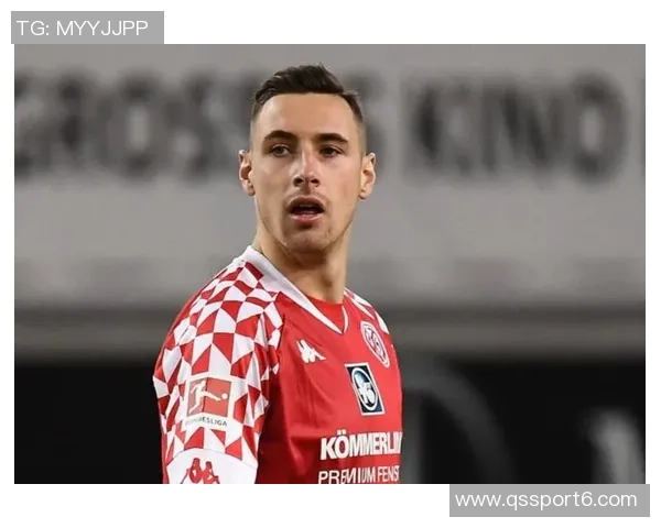 美因茨正式签约28岁奥格斯堡中锋菲利普蒂茨助力球队新赛季 美因茨正式签约28岁奥格斯堡中锋菲利普蒂茨助力球队新赛季